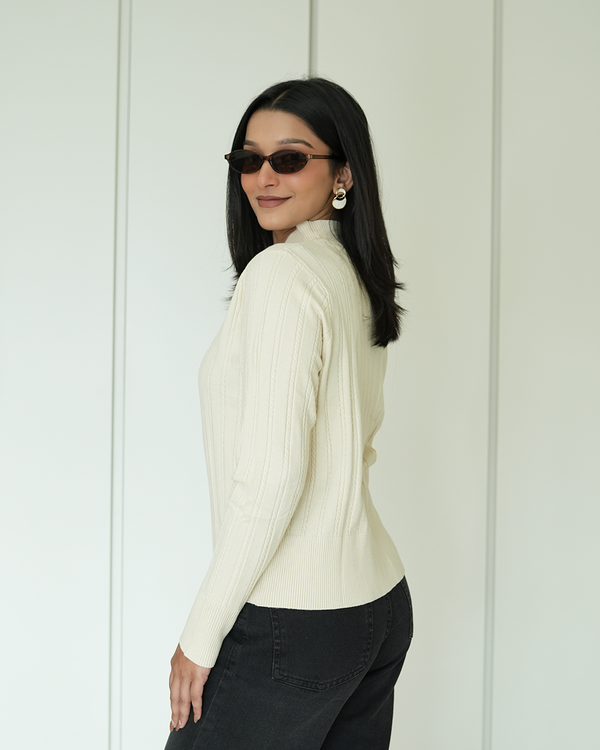 Off White High Neck Knit Pullover