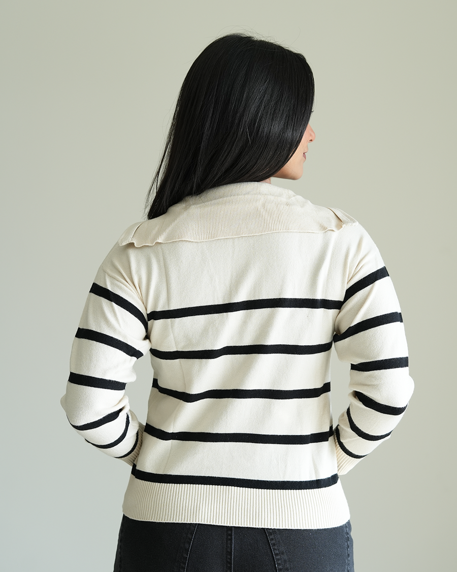 White Turtle neck zipper knit Top