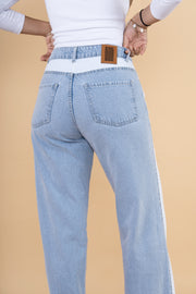 Ice Patched Lightweight Straight fit Jeans