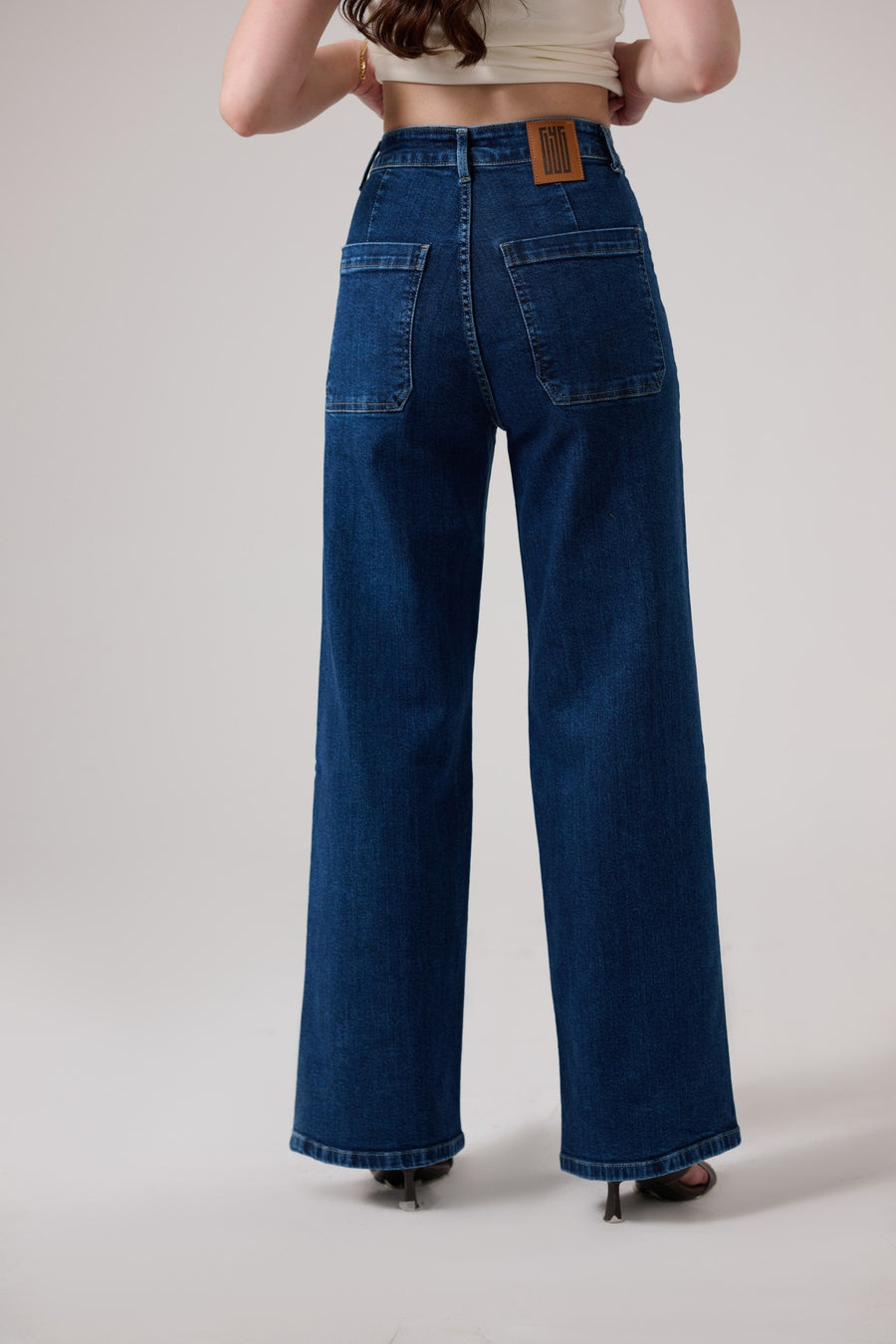 Front Pocket Denim Wide Leg jeans