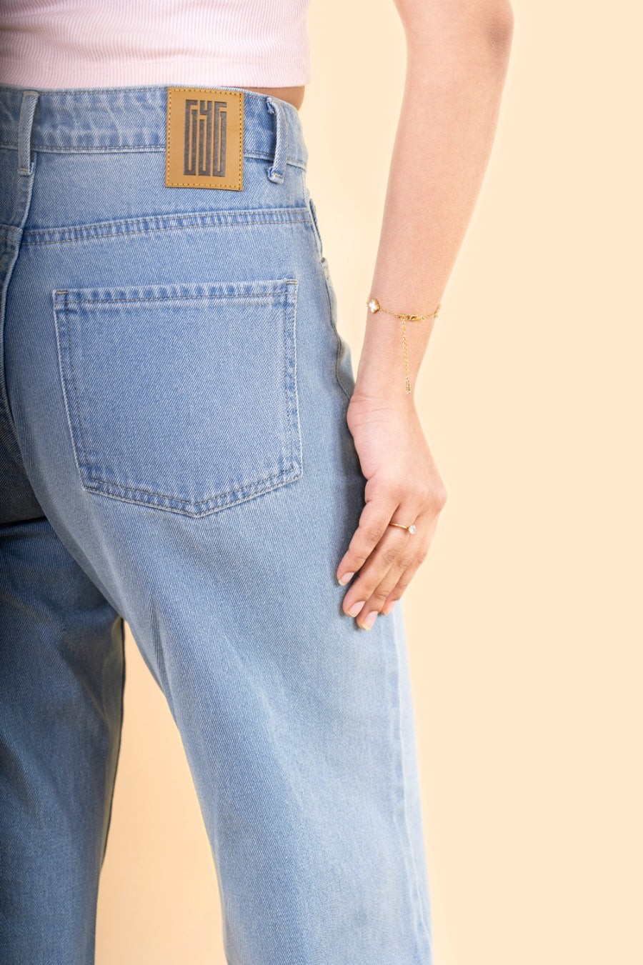 Dirty Wash Relaxed Fit Jeans